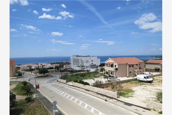 Apartment A1, for 6 persons