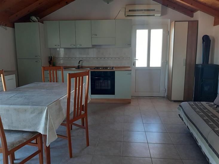 Apartment A2, for 5 persons