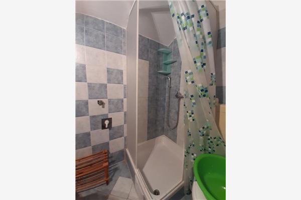 Apartment A2, for 5 persons