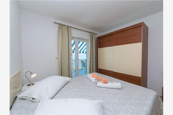 Apartment A1, for 7 persons