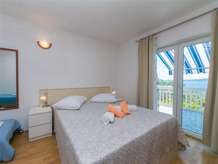 Apartment A1, for 7 persons