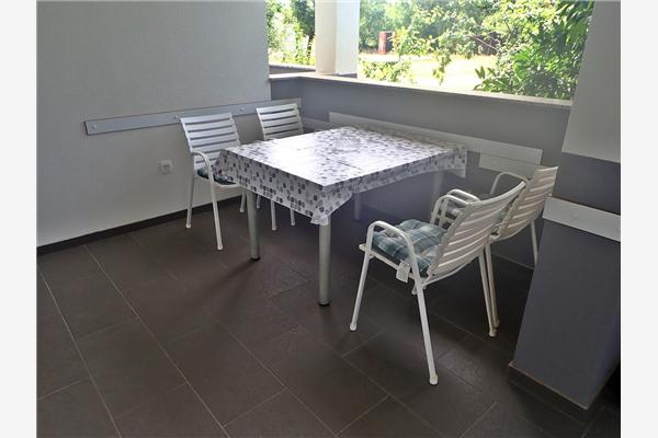 Apartment A1, for 6 persons