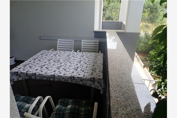 Apartment A1, for 6 persons