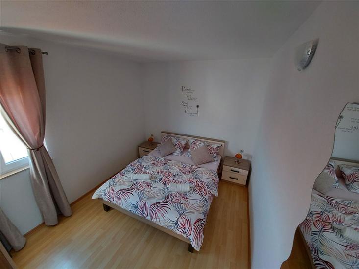 Apartman A2, za 4 osoba/e