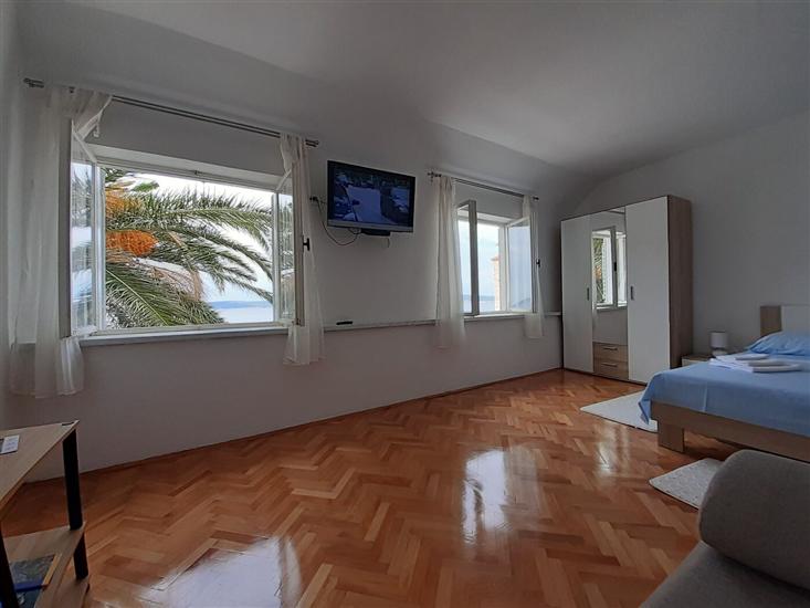 House K1, for 8 persons