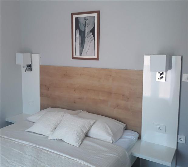 Apartment A4, for 4 persons