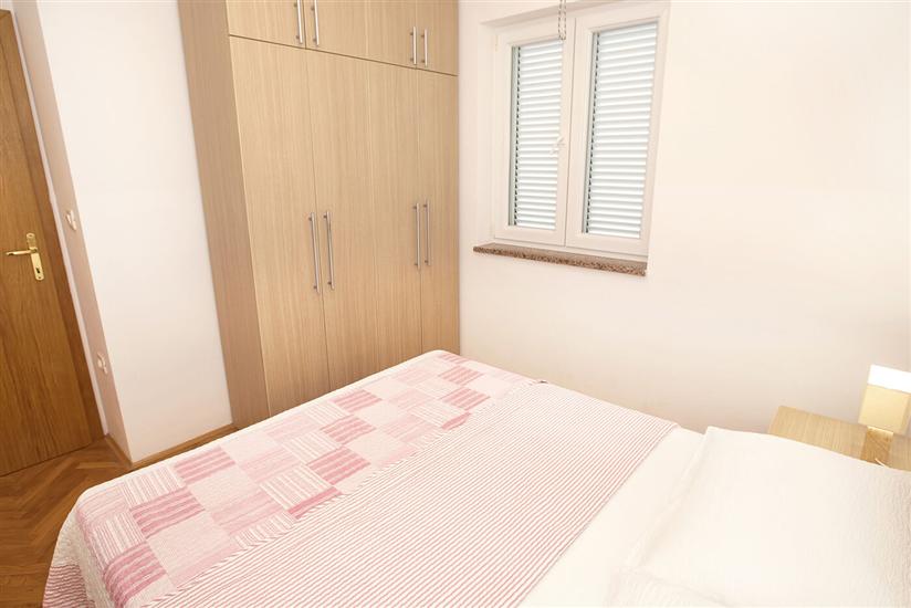 Apartman A2, za 5 osoba/e