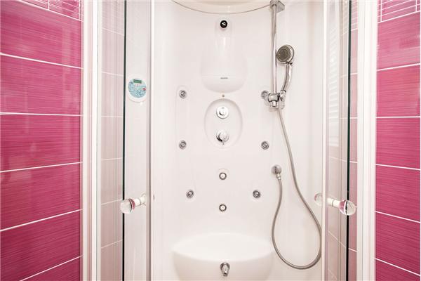 Apartman A2, za 5 osoba/e