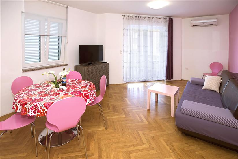 Apartman A2, za 5 osoba/e