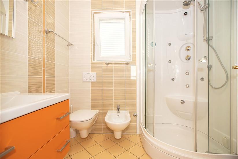 Apartman A4, za 4 osoba/e