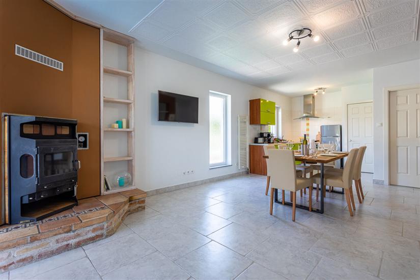 House K1, for 10 persons