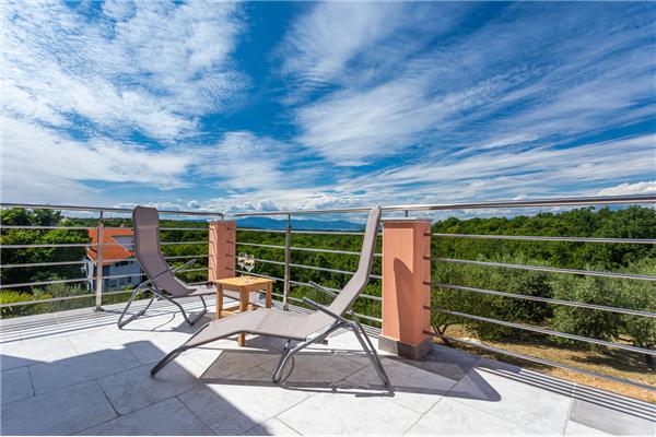 House K1, for 10 persons