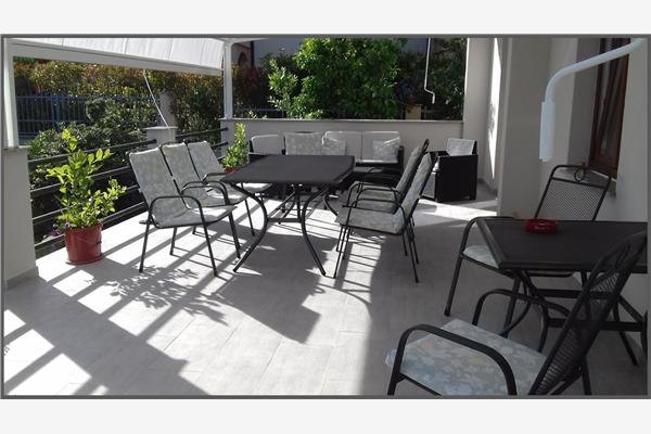 Apartman A1, na 9 osebe