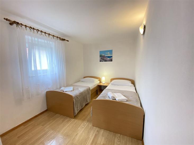Apartment A1, for 6 persons