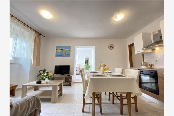 Apartment A1, for 6 persons