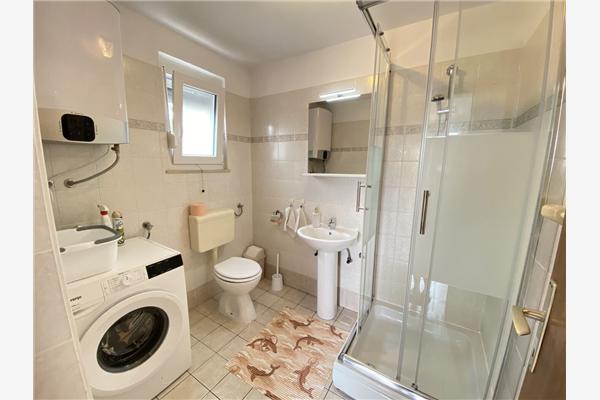 Apartment A1, for 6 persons