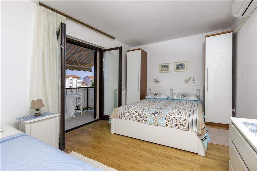 Apartment A2, for 8 persons