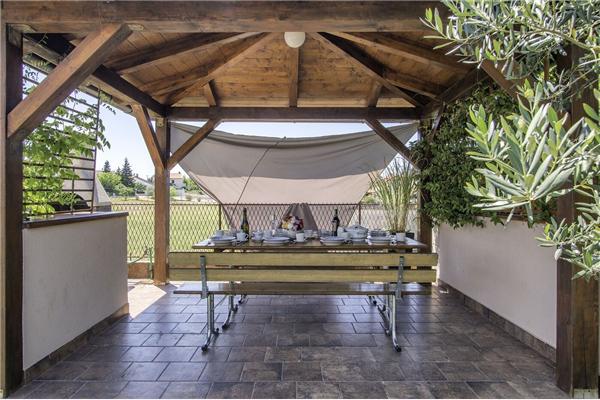 Apartment A2, for 8 persons