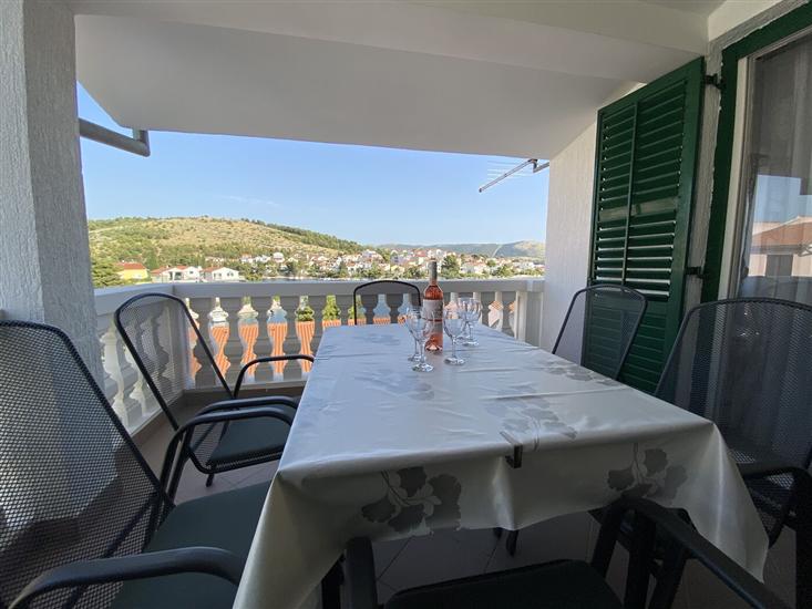 Apartment A4, for 6 persons