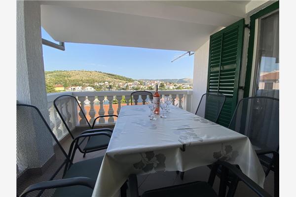 Apartment A4, for 6 persons