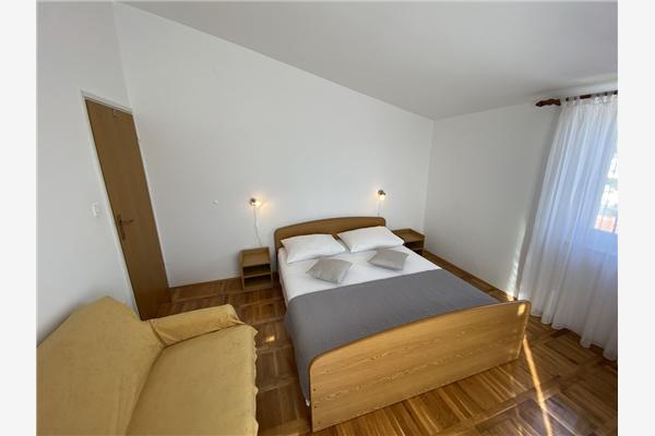 Apartment A4, for 6 persons