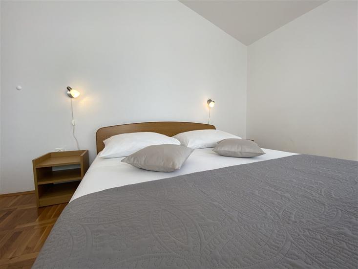 Apartment A4, for 6 persons