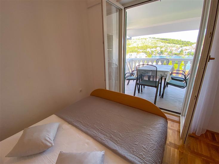 Apartment A4, for 6 persons