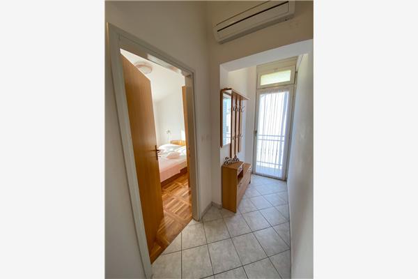 Apartment A5, for 5 persons