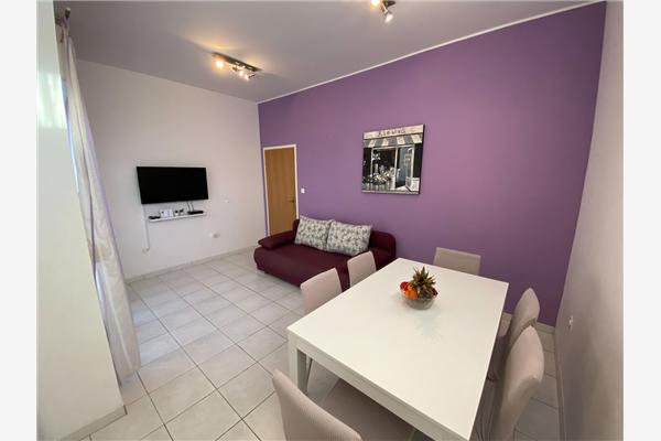 Apartment A6, for 6 persons