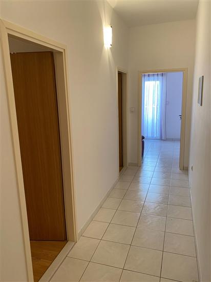 Apartment A6, for 6 persons