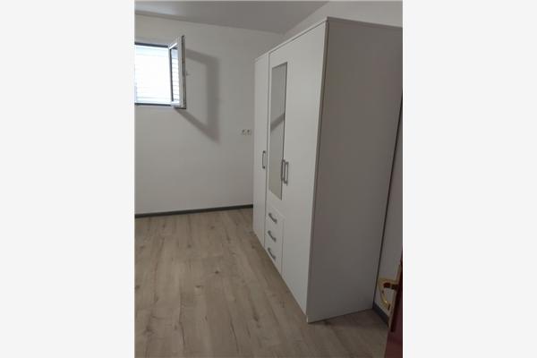 Apartment A2, for 6 persons