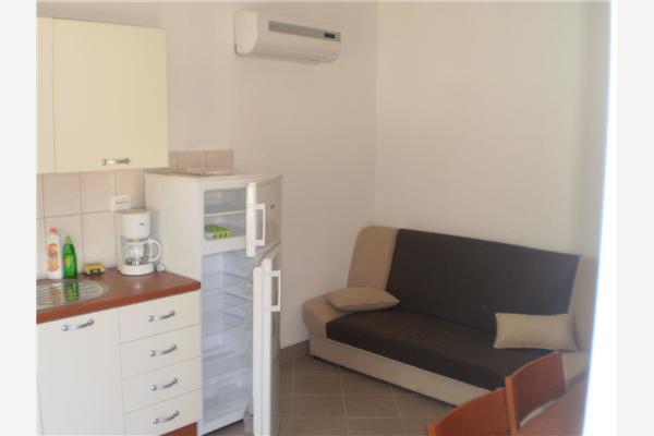 Apartment A4, for 4 persons