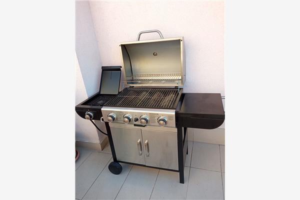 Apartment A1, for 5 persons