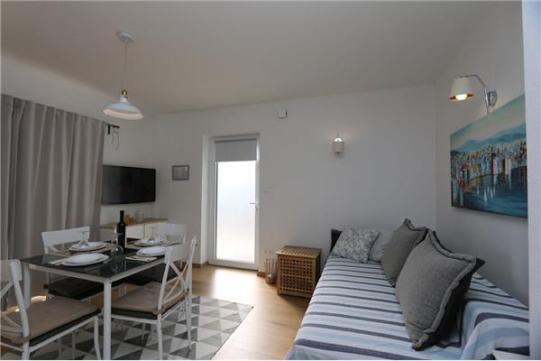 Apartman A2, na 6 osebe