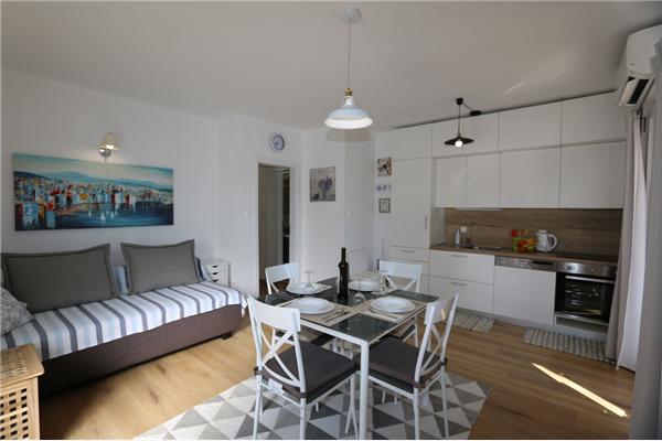 Apartman A2, na 6 osebe