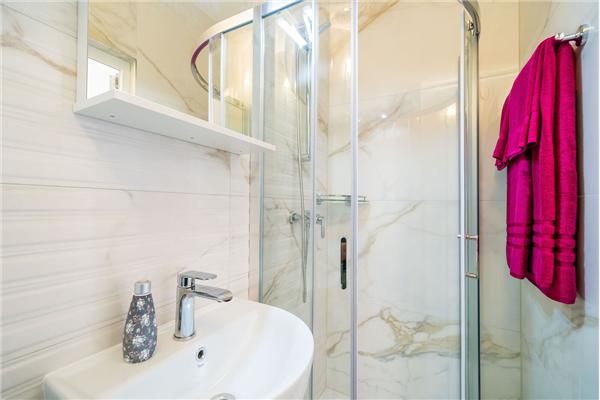 Room S2, for 2 persons