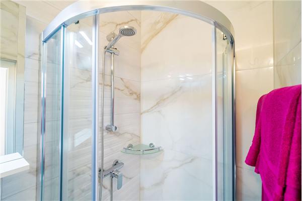 Room S2, for 2 persons