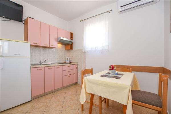 Apartment A3, for 3 persons