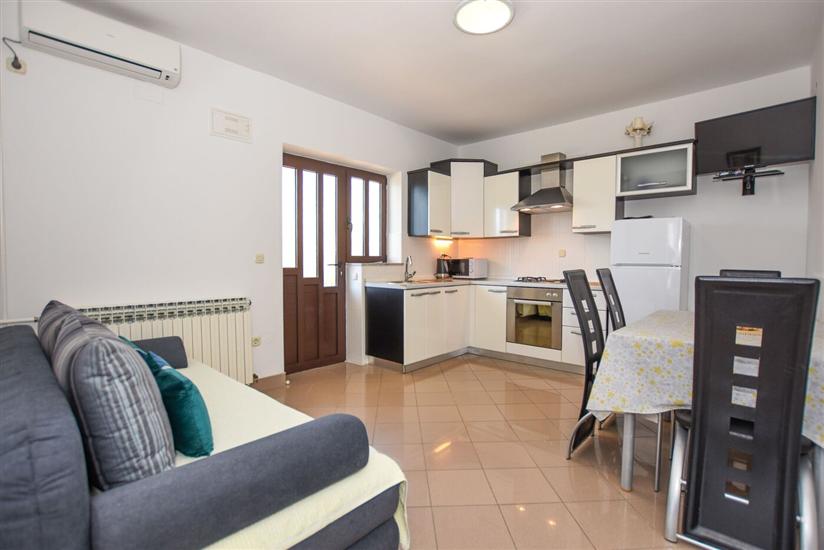 Apartment A6, for 4 persons