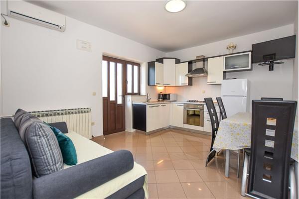 Apartment A6, for 4 persons