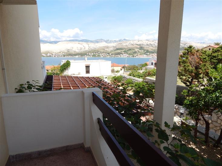 Apartment A6, for 4 persons