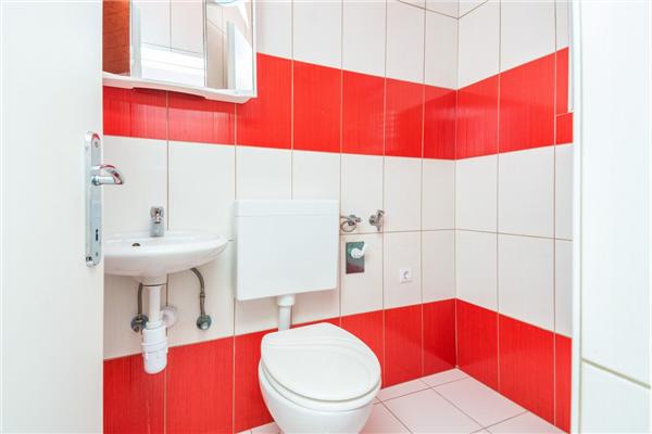 Apartment A2, for 5 persons