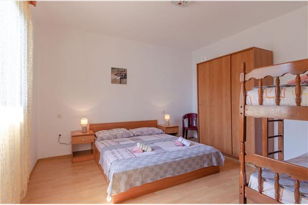 Apartment A1, for 4 persons