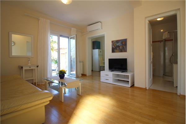 Apartment A1, for 2 persons