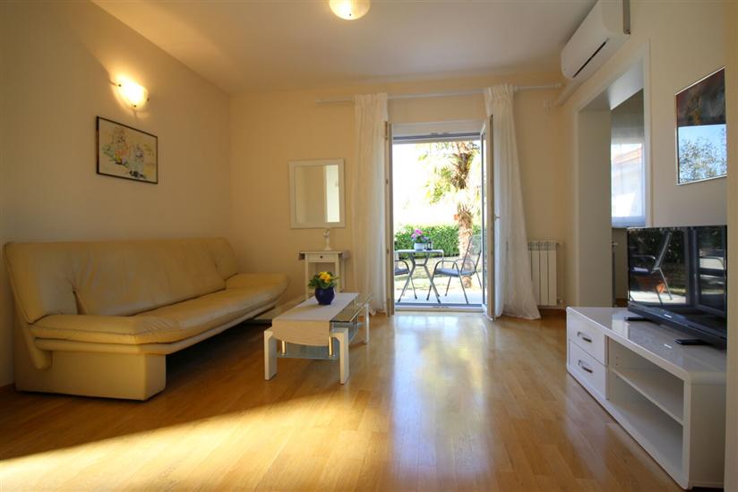 Apartment A1, for 2 persons