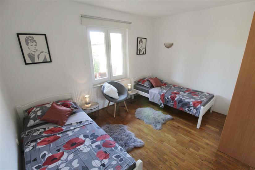 House K1, for 8 persons