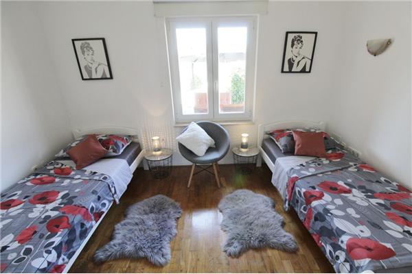 House K1, for 8 persons