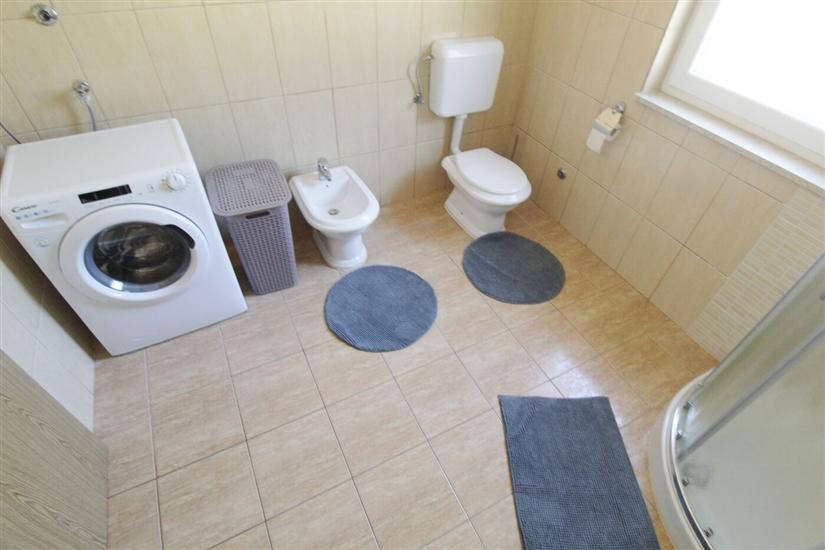 House K1, for 8 persons