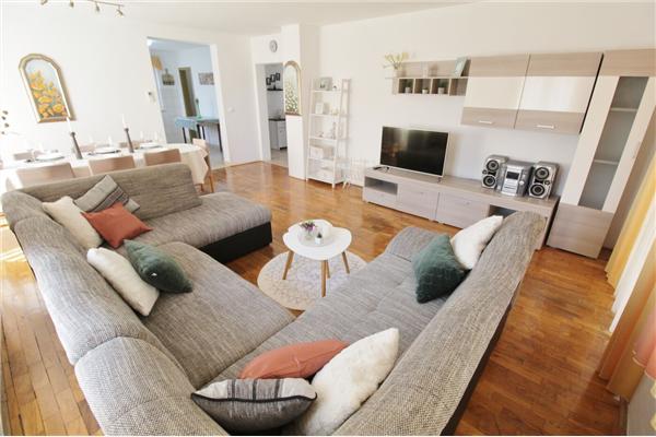 House K1, for 8 persons