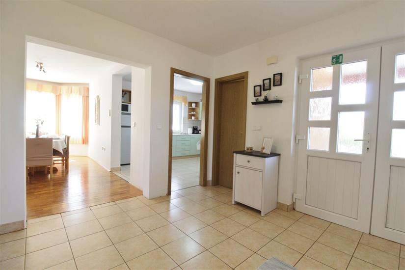 House K1, for 8 persons